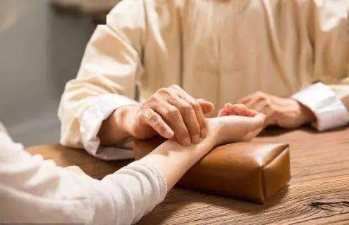 治疗阳萎最佳中药方子：告别困扰，重拾男性自信与快乐